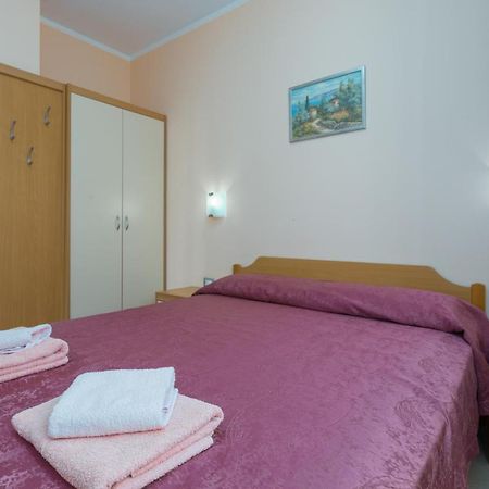 Apartments Maria Πόρετς Εξωτερικό φωτογραφία