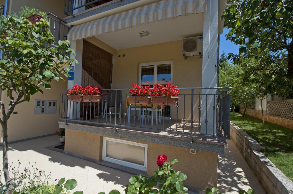 Apartments Maria Πόρετς Δωμάτιο φωτογραφία