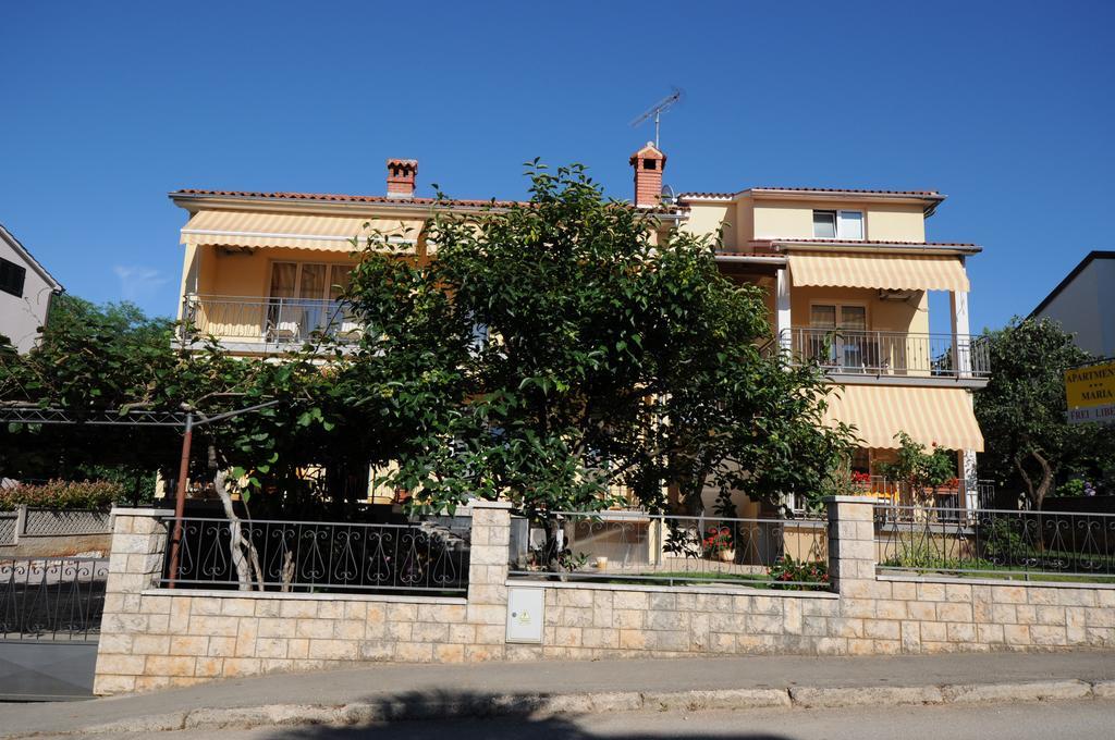 Apartments Maria Πόρετς Εξωτερικό φωτογραφία