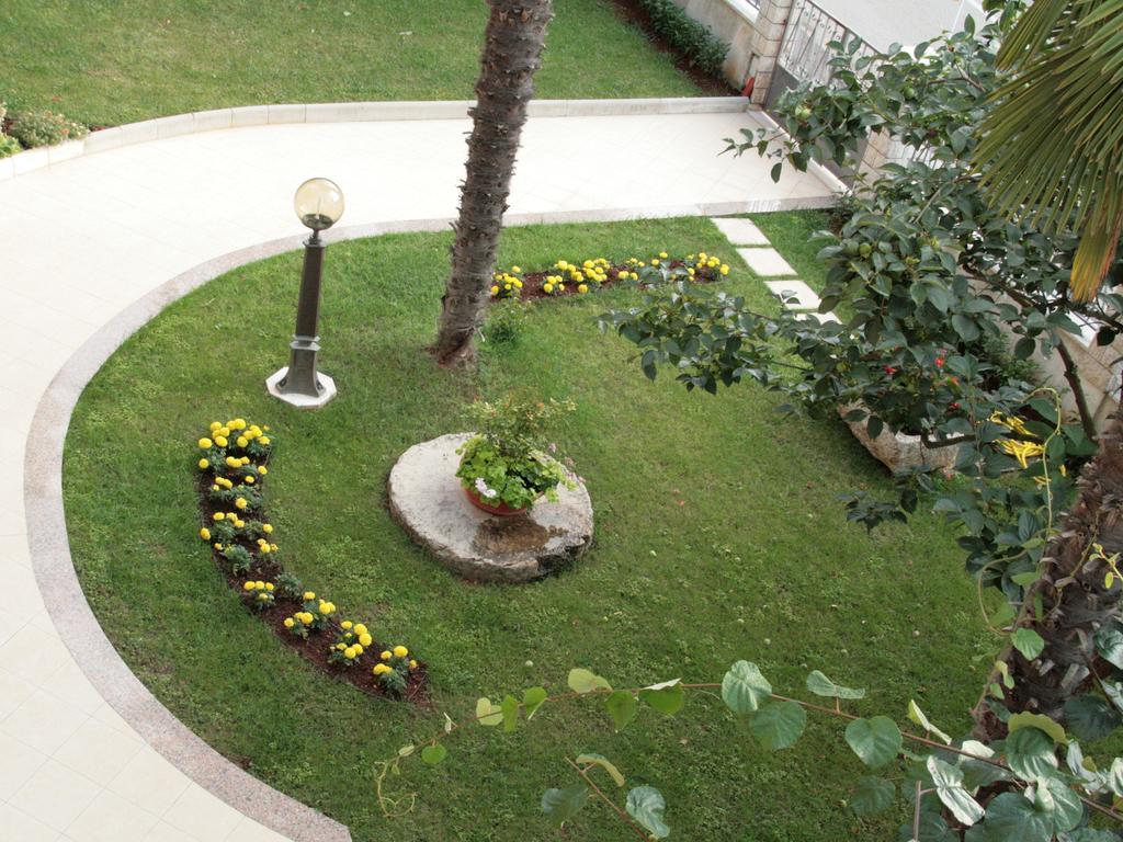 Apartments Maria Πόρετς Εξωτερικό φωτογραφία